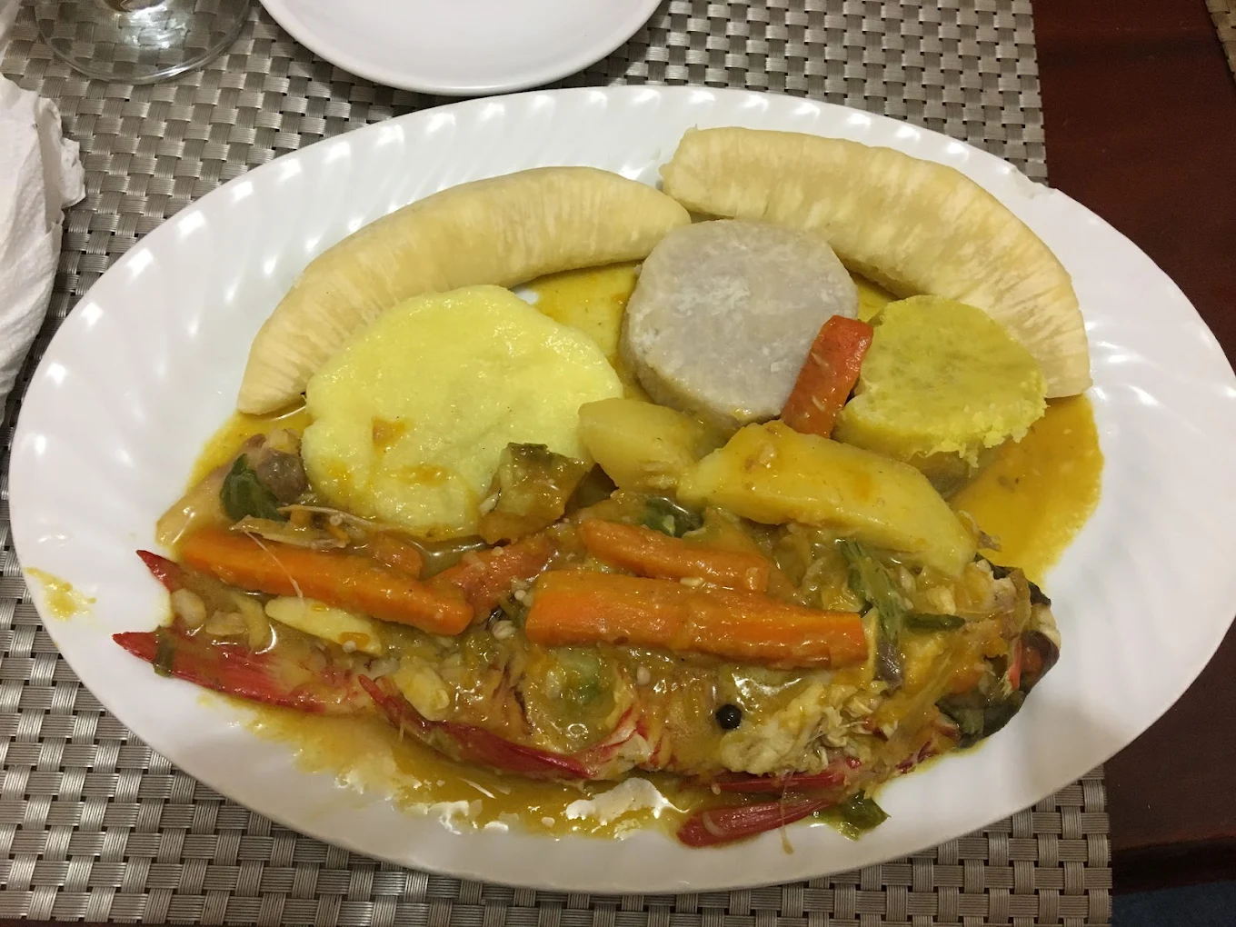 Biters Garden Restaurant and sports bar 2