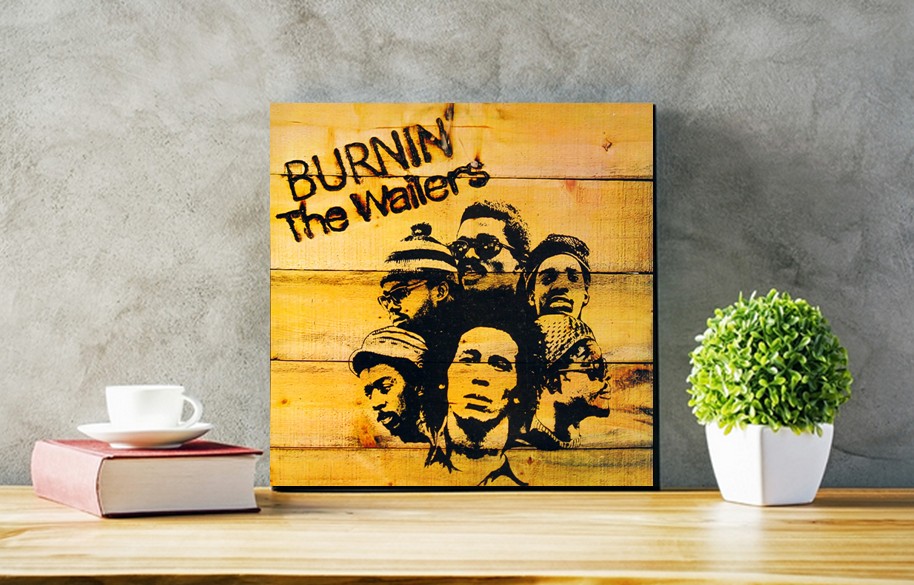 Bob Marley & The Wailers – Burnin’