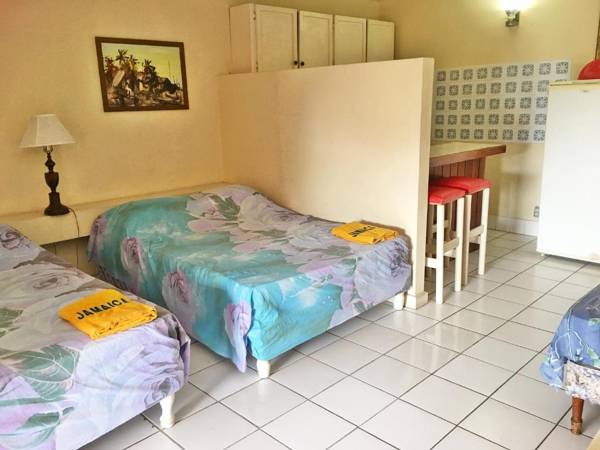 beach-resort-apt-africansymbol-1