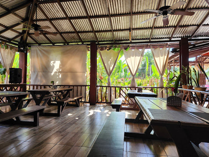 Bridgez Jerk and Rest Stop 1