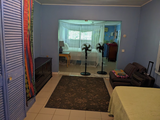 Calabash Guest House & Cottages 3