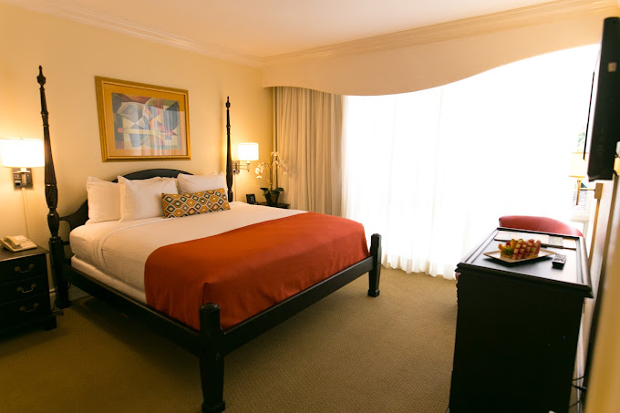 Courtleigh Hotel and Suites 1