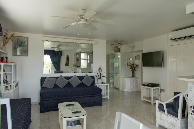 Dolphin Beach Suite 3