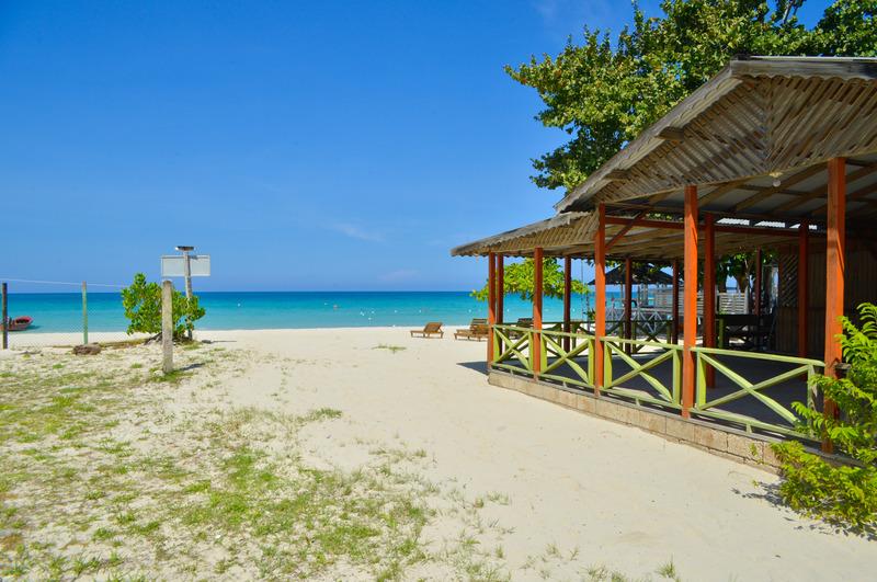 Hidden Paradise Resort Hotel 2