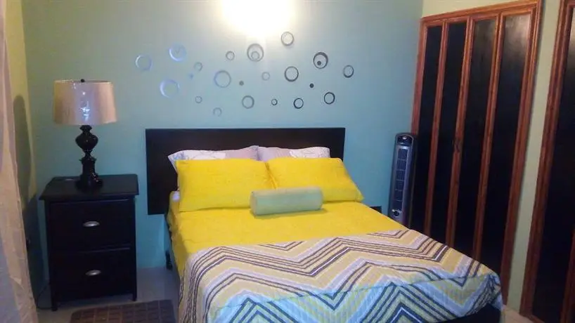 Hylton's 21 Vacation Townhouse 3