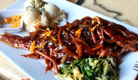 Janga's Soundbar & Grill 2