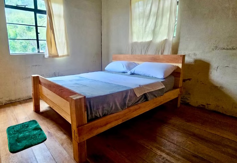 Whitfield Hall Hostel 4