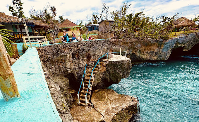 Xtabi on the Cliffs 3