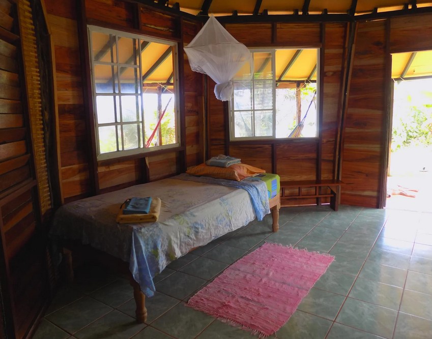 Yerba Buena Guest Cabins 2