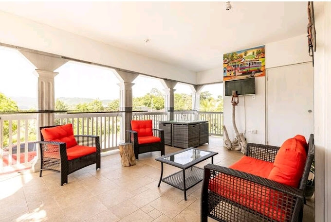 Lakeview Manor B&B Moneague 3