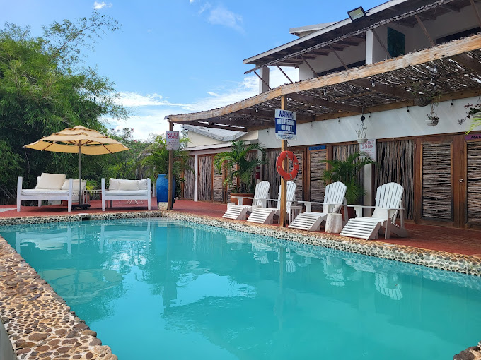 Lashings Beach Club 3