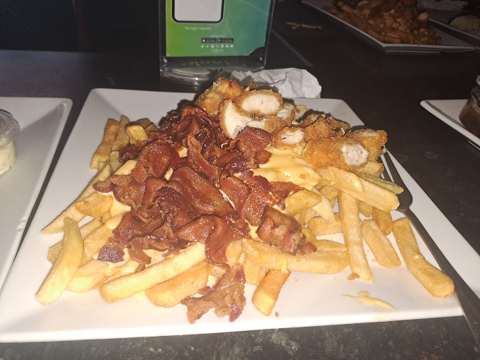 Macau Gaming Lounge & Bar 4