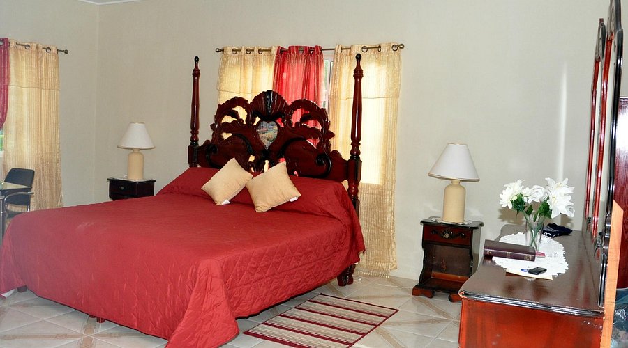 Mom's Village Resort 2