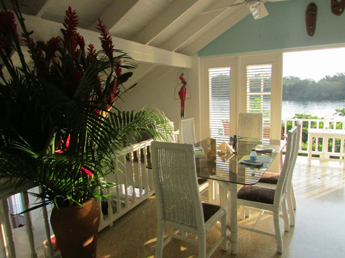 Moon San Villa at the Blue Lagoon 3