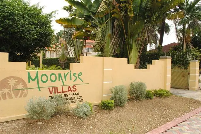 Moonrise Villas 4