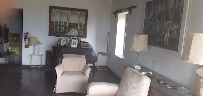 Noel Coward's Firefly House 3