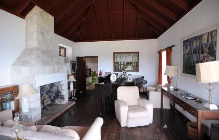 Noel Coward's Firefly House 5