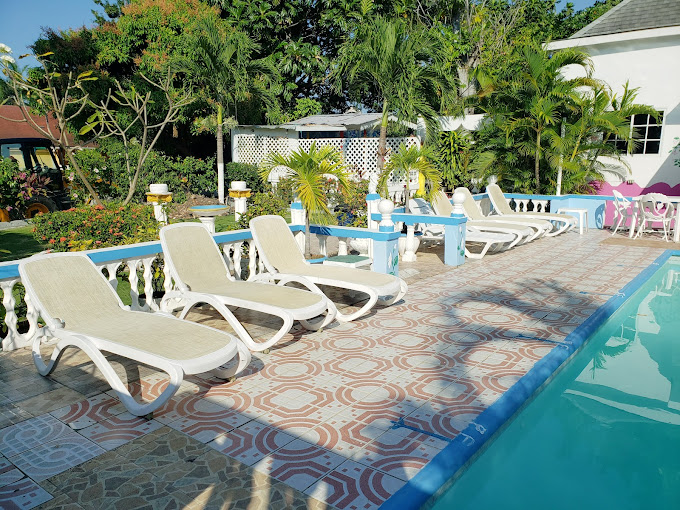 Pink Hibiscus Villa 1