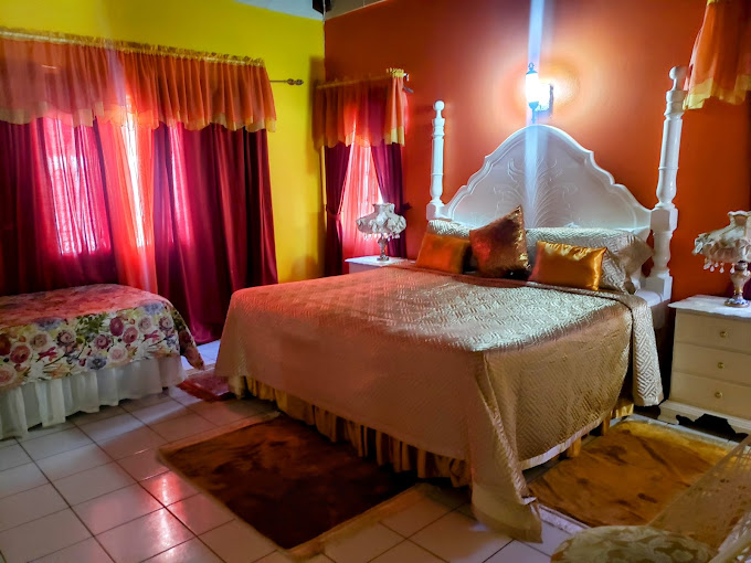 Pink Hibiscus Villa 3