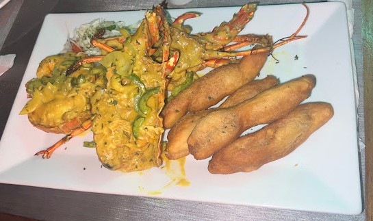 Pinyatas Lounge Restaurant 2