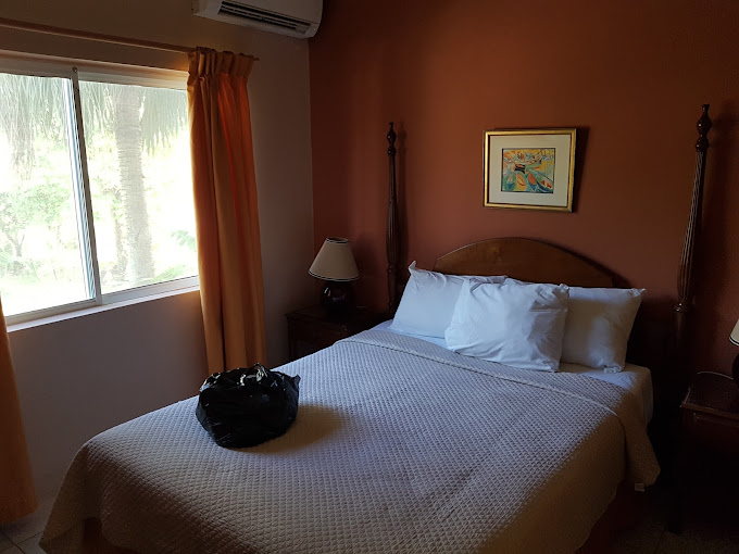 Piper's Cove Resort 3