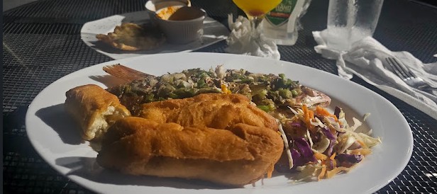 Pon Top Seafood Grill 8