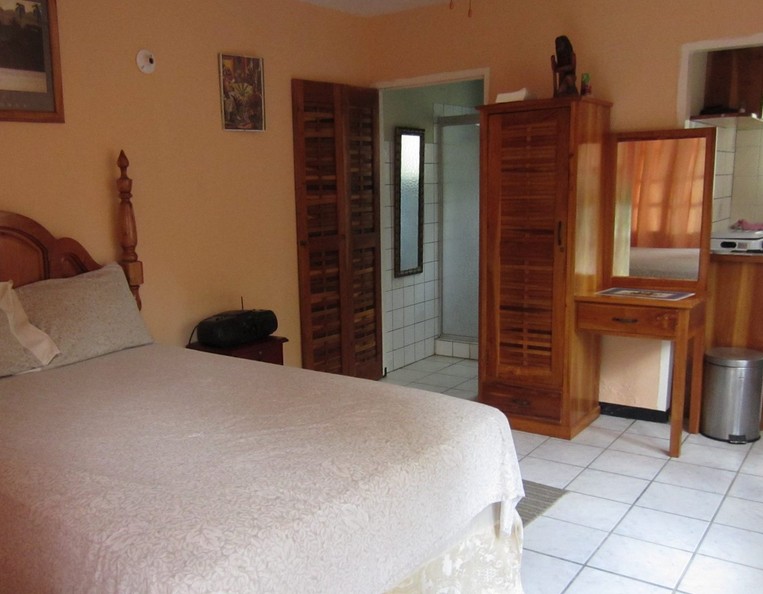 Rainbow Villas Belmont 3