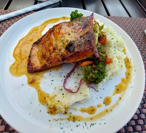 Reggae Mountain Lounge 3