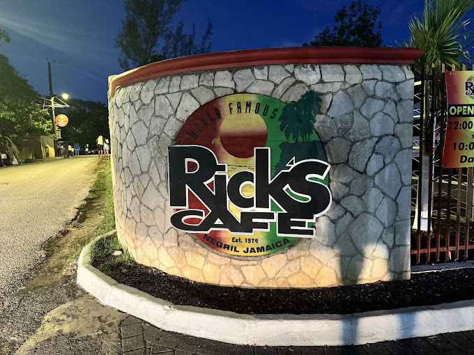 Rick's Cafe 2