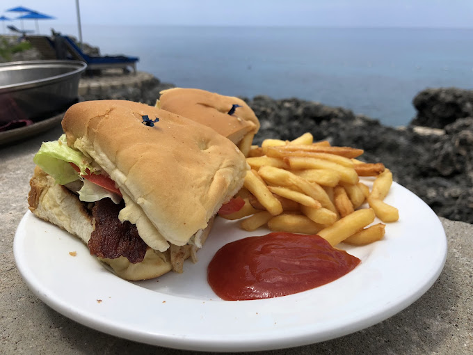 Rockhouse Restaurant 5