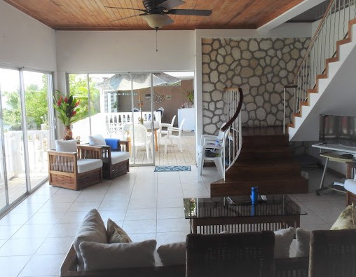 Sapphire Reef Villa 4