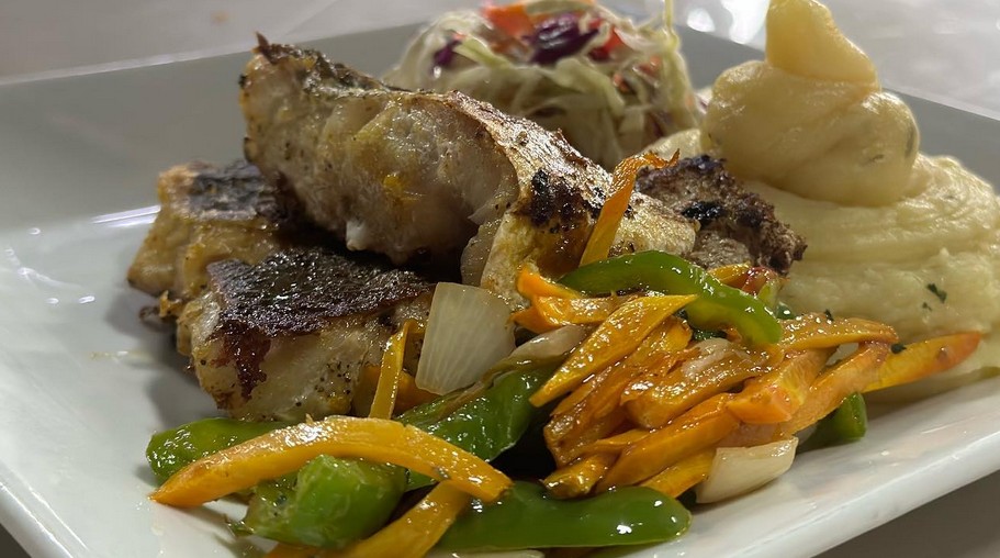 Sharkies Seafood Restaurant 6