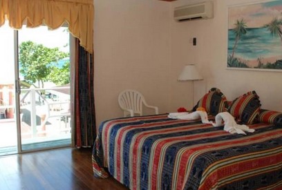 Shields Negril Villas 4