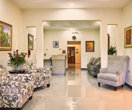 Shirley Retreat Hotel 1