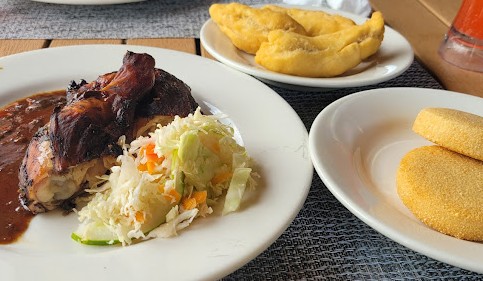 Snappaz Seafood Grill and Sport Bar 3