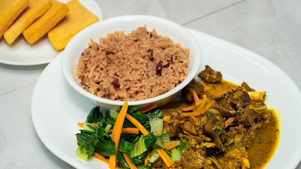 Tatch Tree Restaurant 2