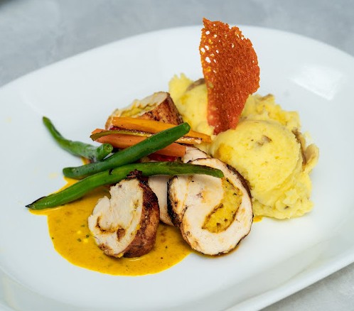 Tatch Tree Restaurant 4