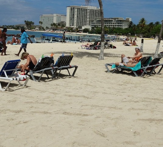 Turtle Beach - Ocho Rios 5