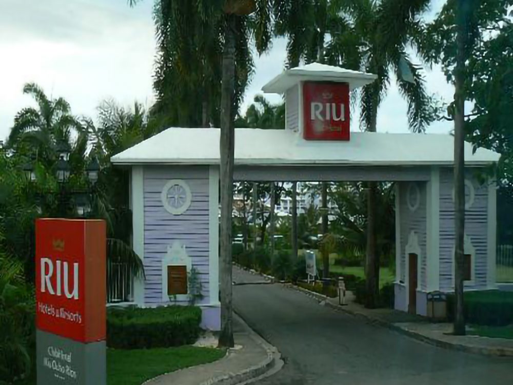 Montego Bay to Hotel Riu Ocho Rios